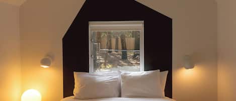 2 slaapkamers, reisbedje, gratis wifi, beddengoed