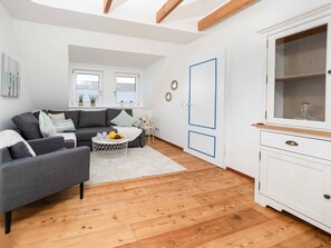 Nicht klassifiziertes Bild, 2 von 16, Schaltfläche