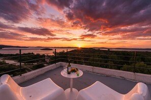 Property grounds - Villa Gordan, Dragove, Croatia (Dragove)