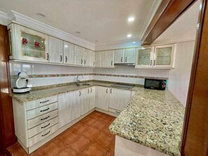 Fridge, microwave, coffee/tea maker, toaster