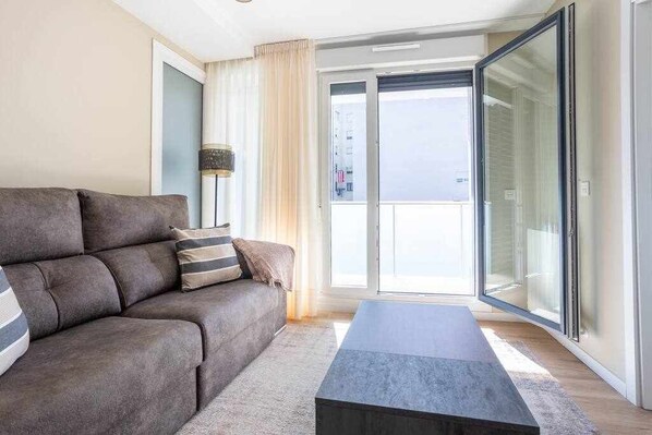 TV - Coimbra Etxea - Precioso Piso Recién Estrenado (Bermeo)