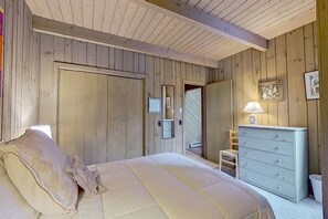 2 bedrooms, Internet, bed sheets