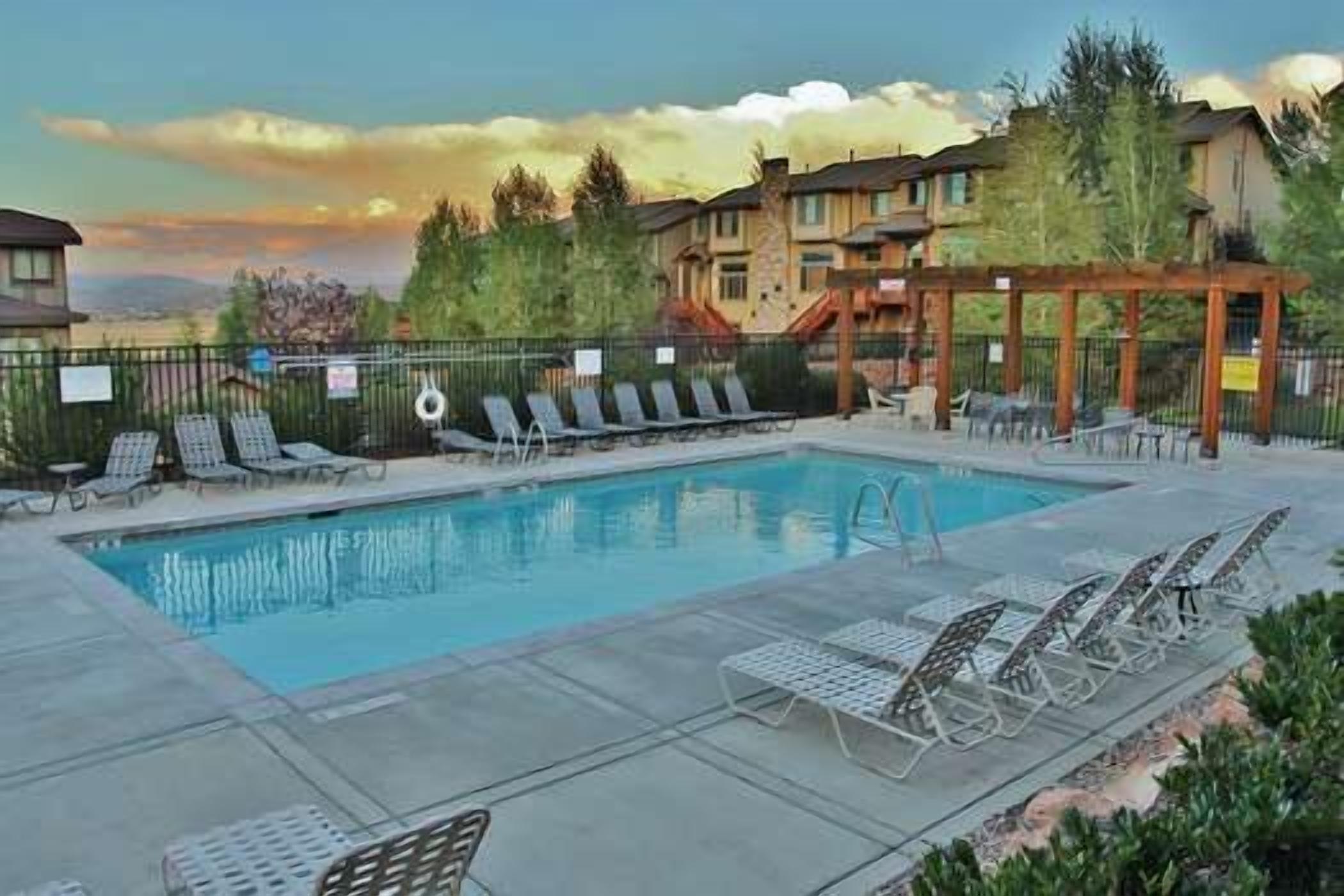 4 Bedroom/4 Bath Bear Hollow Home - Close to Ski