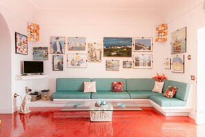 3 bedrooms