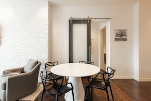 Dining - Luxury Condo on Main Street with Amenities (Park City)