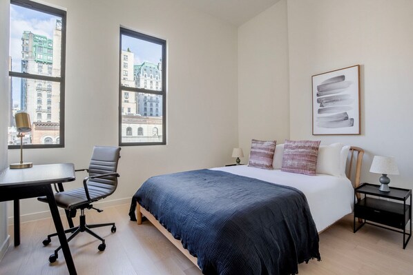 2 quartos, ferros/tábuas de passar roupa, Wi-Fi, roupa de cama