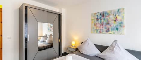 1 camera, Wi-Fi gratuito, lenzuola