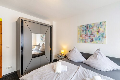 Ferienwohnung Heike" mit Balkon und WLAN
