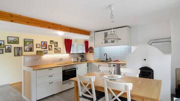 Kühlschrank, Ofen, Herdplatte, Geschirrspüler