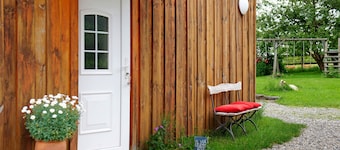Landhüsli Illmensee: Cozy Cottage on Horse Farm with Sauna and Garden