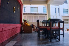 32-inch flat-screen TV with satellite channels - Hotel Shree Tara (Kathmandu)