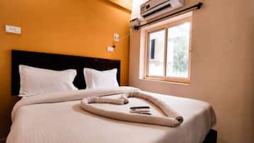 Deluxe Double Room | Soundproofing