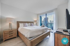 2 bedrooms, iron/ironing board, WiFi, bed sheets - Unwind in Your Amazing City View Apartment (Miami)