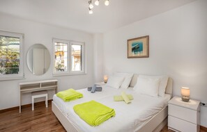 3 habitaciones, wifi gratis y ropa de cama