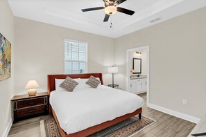 3 bedrooms, iron/ironing board, travel crib, WiFi