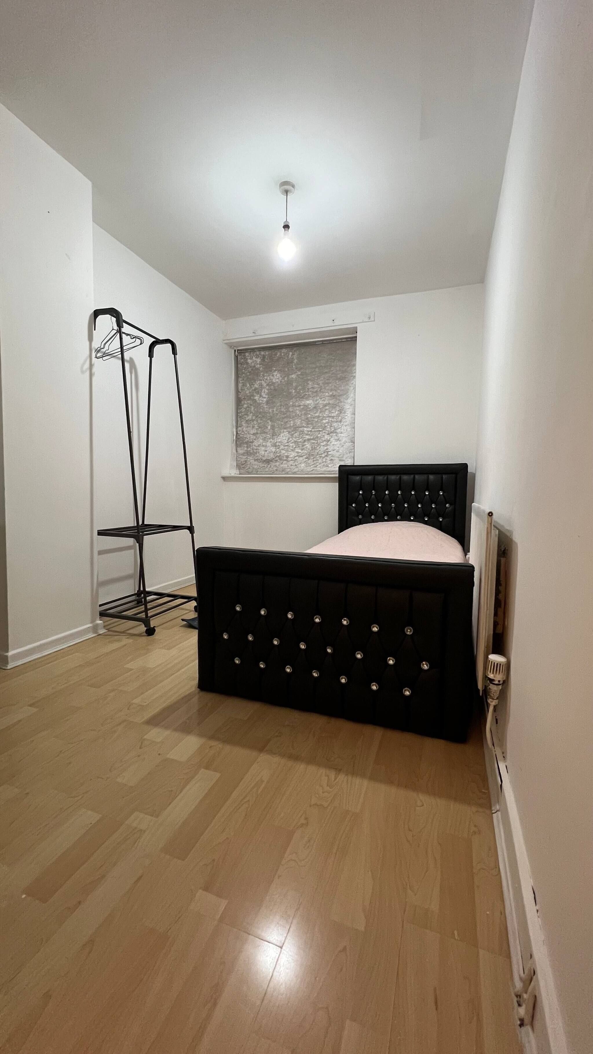 Shared Dormitory, 1 Bedroom, Garden View | 1 bedroom