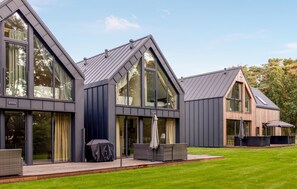 Exterior - Lovely home in Czarnocin with WiFi (Czarnocin)