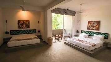 Royal Studio Suite, Garden View | Soundproofing, WiFi (free)
