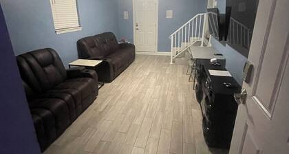 Renovated 3BR Home Near FSU & FAMU • Free Apps