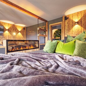 4 makuuhuonetta, silitysrauta/-lauta, internet, vuodevaatteet