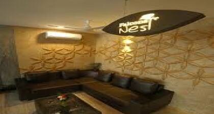 Room-la Riviera Suites Madhapur