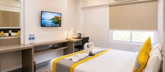 Room-la Riviera Suites Hotel in Madhap