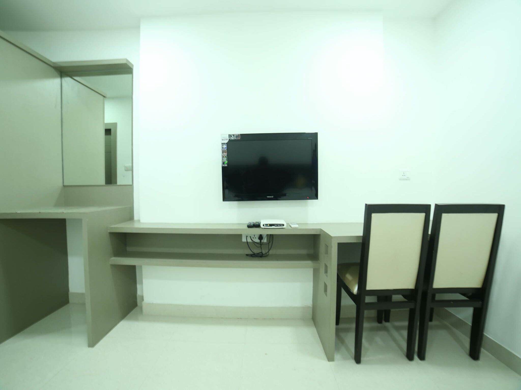 Photo - La Riviera Suites Madhapur