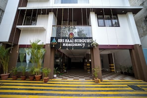 Front of property - Sri Sai Surguru Residency  (Puducherry)