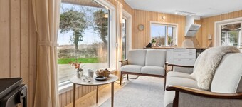 "Marlies" - 300m from the sea by Interhome