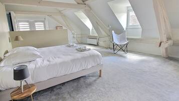 5 chambres, Wi-Fi gratuit, draps fournis