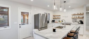 Draper Vacation Home - Families & Friends Welcome