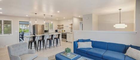 Télévision, table de tennis de table