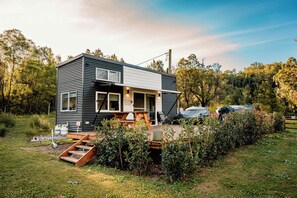 Exterior - Big Wollombi Wanderer by Tiny Away (Wollombi)