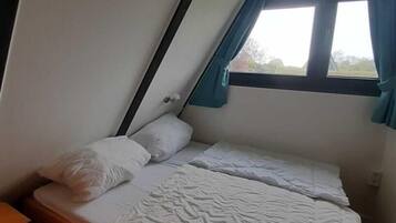 3 Schlafzimmer, Bügeleisen/Bügelbrett, Reisekinderbett, kostenloses WLAN