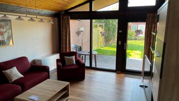 Fernseher, Stereoanlage