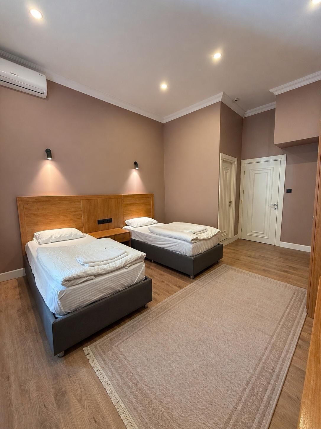 Comfort Twin Room | Desk, laptop workspace, free WiFi, bed sheets
