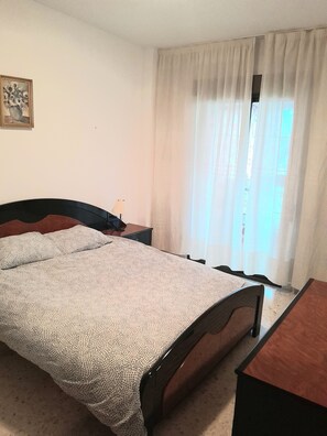 1 habitación, wifi gratis y ropa de cama 