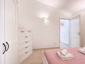 2 sovrum, strykjärn/strykbräda, resesäng och gratis wi-fi