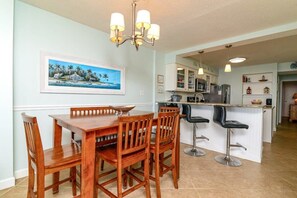 Dining - Oceanfront Dream w Huge Balcony 3 Baths and Pool (North Myrtle Beach)