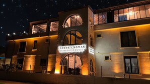 واجهة المنشأة