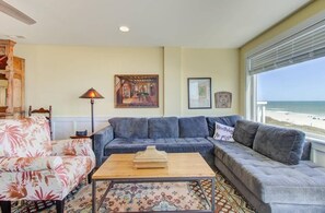 Smart TV, offices - Carolina Surf: 3BR Condo w/ Stunning Ocean Views (Carolina Beach)