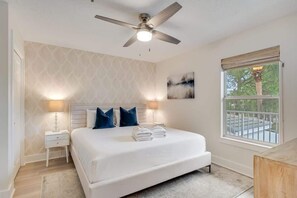 1 bedroom, iron/ironing board, free WiFi, bed sheets - Gulf Place condo w/ pool views & beach access (Santa Rosa Beach)