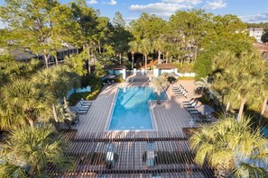 A heated pool - Gulf Place condo w/ pool views & beach access (Santa Rosa Beach)