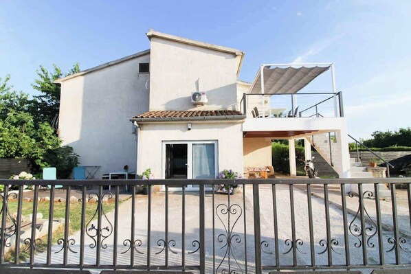 Exterior - Holiday apartment with air conditioning (Bale)