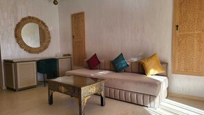 Egyptian cotton sheets, premium bedding, pillow-top beds - Jardins de Lina & Léa (Marrakech)