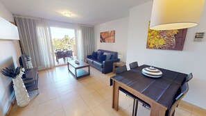 Living area - Luxury 2 Bed apartment with Golf and Pool views on 5* Mar Menor Golf Resort (Torre-Pacheco)