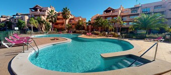 Luxury 2 Bed apartment with Golf and Pool views on 5* Mar Menor Golf Resort