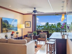 Smart TV - Summer Reduced! Gorgeous Ocean and Pool View Villa O503! (Kapolei)