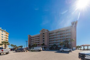 コンドミニアム 1 ベッドルーム | 外観