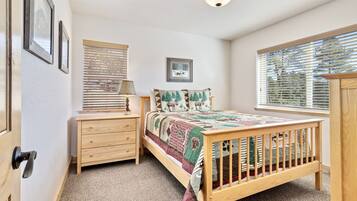 House, 4 Bedrooms | 4 bedrooms, free WiFi